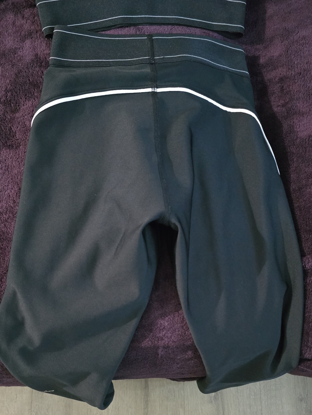 ALO Yoga Airlift Suit Up Set - Picture 7 of 10